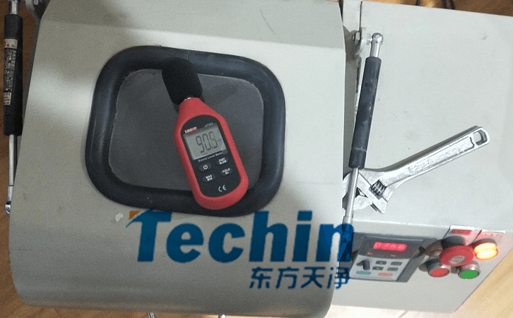 长沙某品牌行星式茄子视频免费APP工作声音分贝值